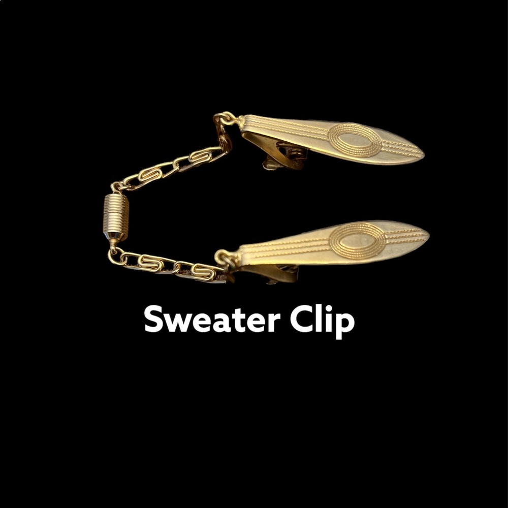 Goldtone Sweater Clip + Chain